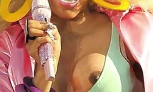 Nicki minaj ama ama  ...