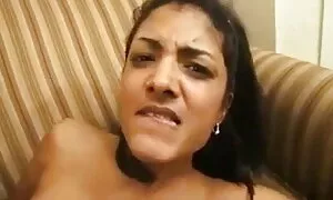 Nwa agbọghọ India na ...