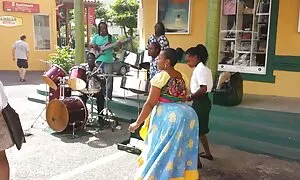 Ka ọ dịgodị mmekọahụ ...